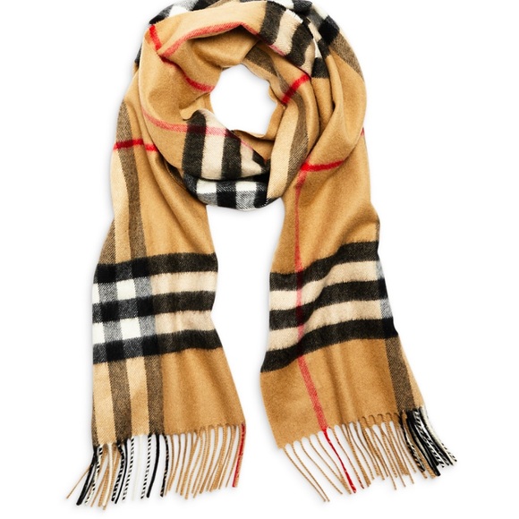 Burberry 🎉host pickx2🎉NWT Authentic Signature Check Cashmere Scarf - Picture 4 of 10